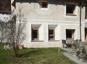 Apartment for 1-4 people Chasa Plazzöl