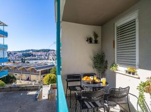 Modern City Escape with Balcony - Near the Ferry Port