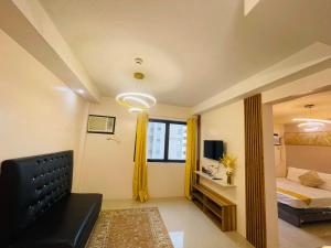 1426 Family Staycation for 8 Pax