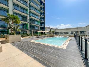 Elegant - 3BR - near Palm Jumeirah - Pool and Gym