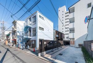 Floral Green Maple House