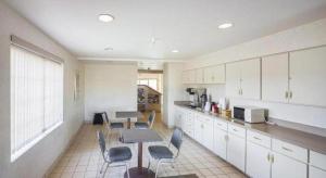 Hotel Markle IN I-69