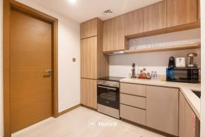 Luxury 1BR Apartment at Urban Oasis near Dubai Mall