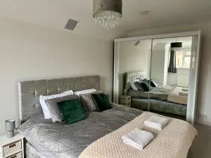 Flat in Worthing - Upper Bleeding