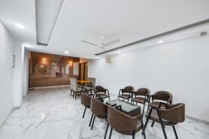 FabHotel Luxe 8 Stayz
