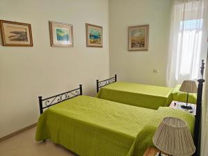 Miriam apartment not far from the center img7