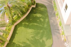 1BR Japanese Style Apartment at Mustika Golf Residence By Travelio