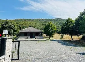 Λαμπρινής Guest House - Elati Zagori