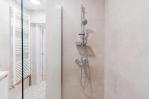 Peaceful Nest In City Center - Happy Rentals