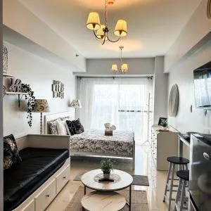 Crizzy's Hub Maxie at Wind Residences - Laurel