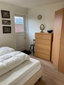 Lovely Summer House Near The Beach