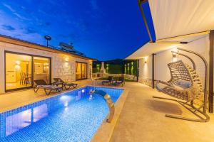 Kaş Bayındırda Korunaklı Villa 4 Kişilik