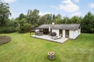 Authentic Summer Cottage By Gudmindrup Beach - Vig