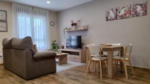 APARTAMENTOS TURISTICOS LAS CANDELAS