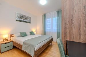 Villa Anita apartments with a pool