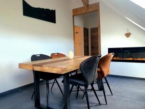 Appartements La Maison Blanche 74 Annecy-le-Vieux : photos des chambres