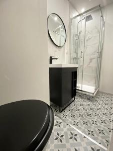 City Center, Calm & Fresh