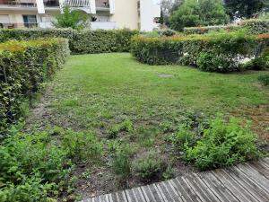 Appartement 67 m2 avec 100 m2 jardin privatif RESERVABLE UNIQUEMENT PAR PERIODE DE 7 JOURS MINIMUM DU SAMEDI AU SAMEDI