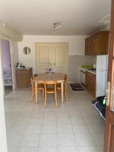 La petite maison du Charnay - Lantignie proximité Beaujeu