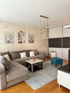 MANHATTAN APARTMAN Belvil