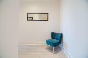 2 BDR Flat By Caledonia Luxe Stays Short Lets & Serviced Accommodation Glasgow