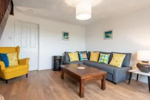 Beach House Sea Views 10 min Walk to Beach - 波斯陶恩