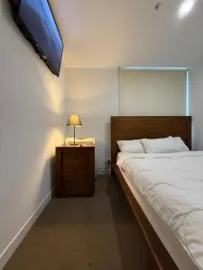 Charming 1 Bedroom Apartment - Melbourne