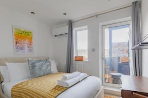 Contemporary 2BD Flat with Balcony Shoreditch