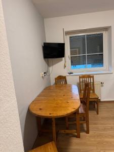 Praktische und stilvolle Ferien- und Monteurswohnung südlich von Leipzig in Böhlen Nähe A72