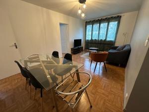 Appartements Appart proche gare et Auxerrexpo : photos des chambres