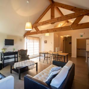 Alfonsinehoeve - we gaan zelf niet op vakantie, de vakantie komt naar ons