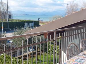 Casa Maganda vista lago tra Peschiera del Garda e Sirmione