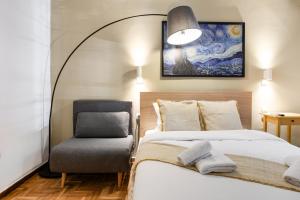 Starry Nights - Elegant Studio in Athens