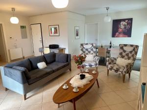 Koukaki - Athenian Glow