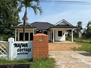 Homestay NAJWA COTTAGE - Kampong Wakaf Tengah