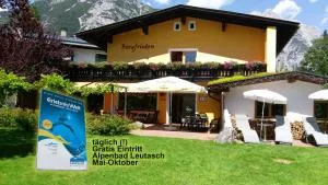 和平山生活旅馆 - 蒂罗尔-泽费尔德