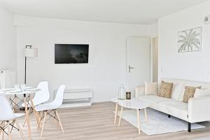 Appartements Spacieux 3 chambres avec balcon - Colombes : photos des chambres