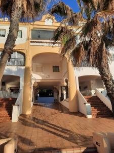 Luxury apartment near the sea
