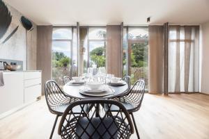 CasaViva - Stylish Retreat With Parking in Rapallo