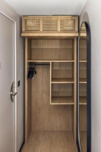 Hotels Campanile Dijon Est - Saint Apollinaire : photos des chambres