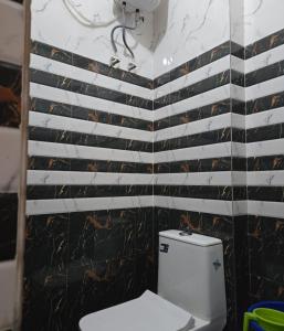 Anmol Kothi Yatri Niwas