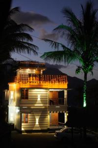 Palm View Kanthalloor