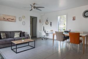 Beautiful T3 with balcony near downtown