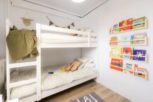 Casa Jesús PS5 Juegos Niños WiFi 6 Pax