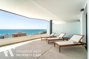 Seaviews Reserve Collection - La Luz del Mar by HWPC