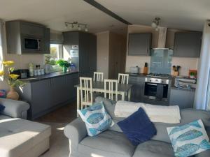 Valley View - panoramic views of Rame