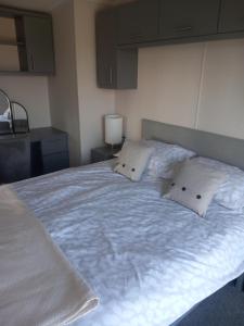 Valley View - panoramic views of Rame