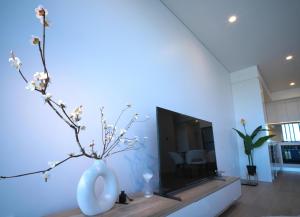 Sydney Private Home I