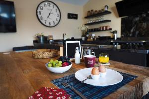 Walk Lane Chic 1bed , Luxury Kitchen Area , Parking , WiFi