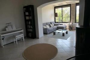 Belle villa avec piscine proche d Aix en provence